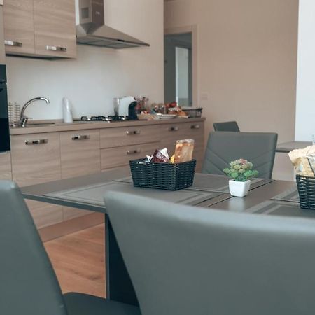 Guesthouse Aschenez Reggio di Calabria Ngoại thất bức ảnh