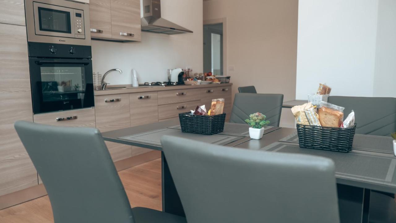Guesthouse Aschenez Reggio di Calabria Ngoại thất bức ảnh