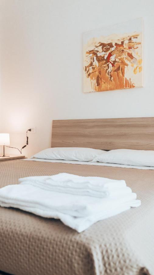 Guesthouse Aschenez Reggio di Calabria Ngoại thất bức ảnh